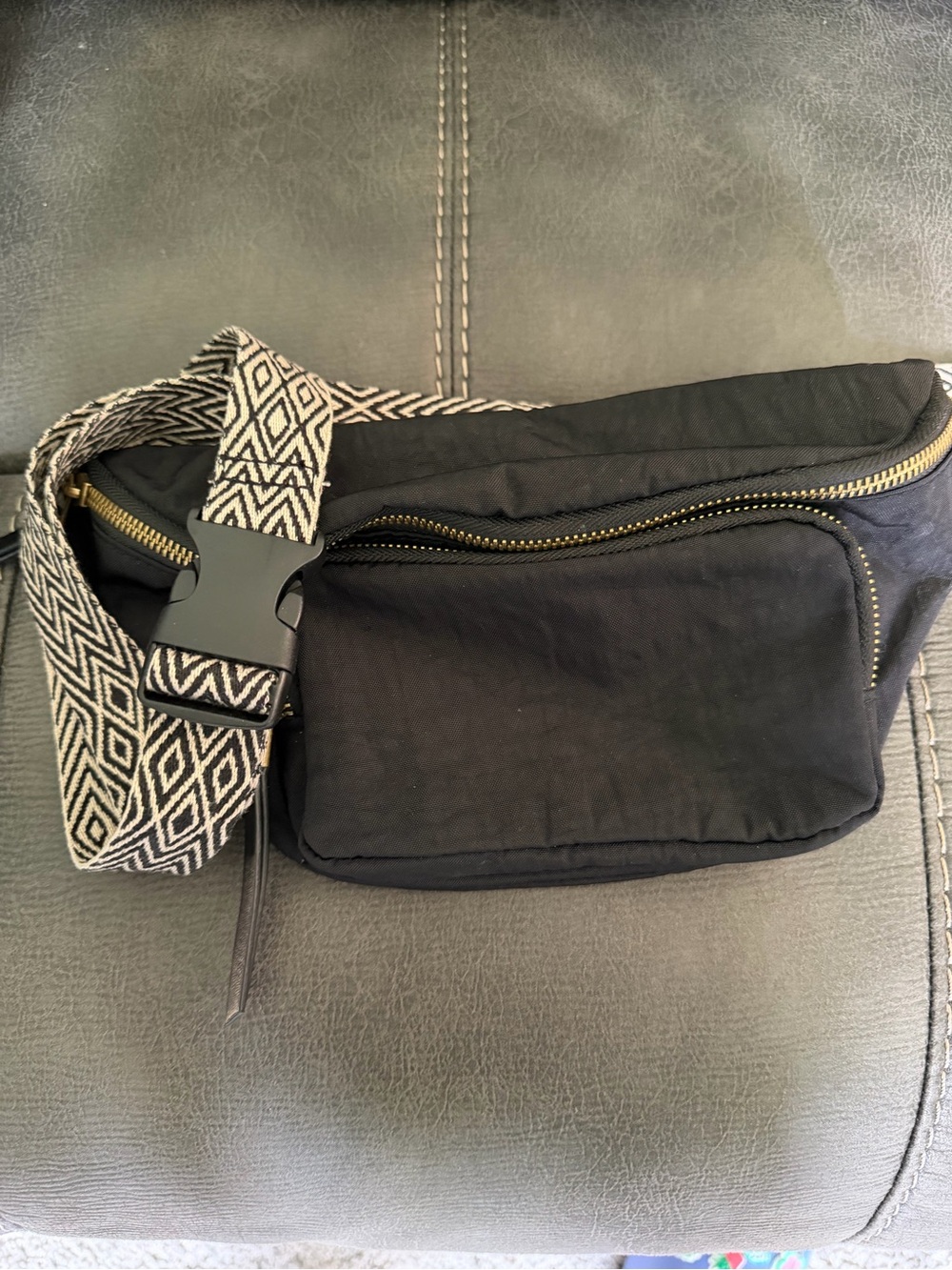 Universal Thread Black Nylon Belt Bag with Patterned Strap